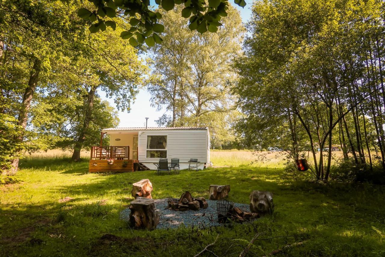 Mini-Glamping En Auvergne Villa Sainte-Christine  Eksteriør bilde
